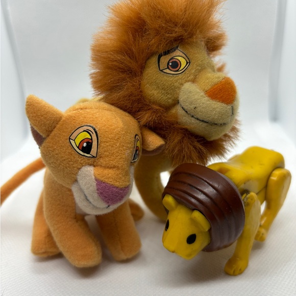 Vintage Toys Plush Lion King Simba’s Pride 3 Pieces 3 size - Picture 2 of 8